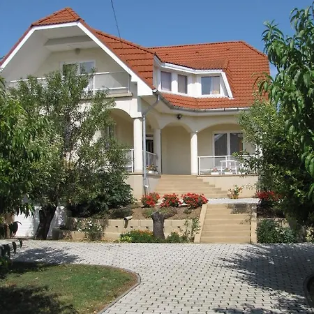 Liptak Vendeghaz Apartment