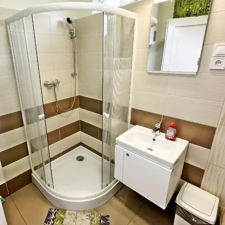 Apartment Liptak Vendeghaz *